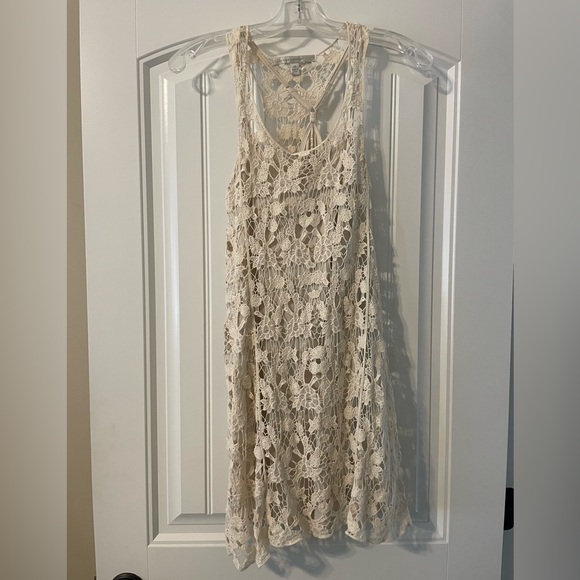 LC Lauren Conrad Dresses & Skirts - XS LC Lauren Conrad crochet racerback dress